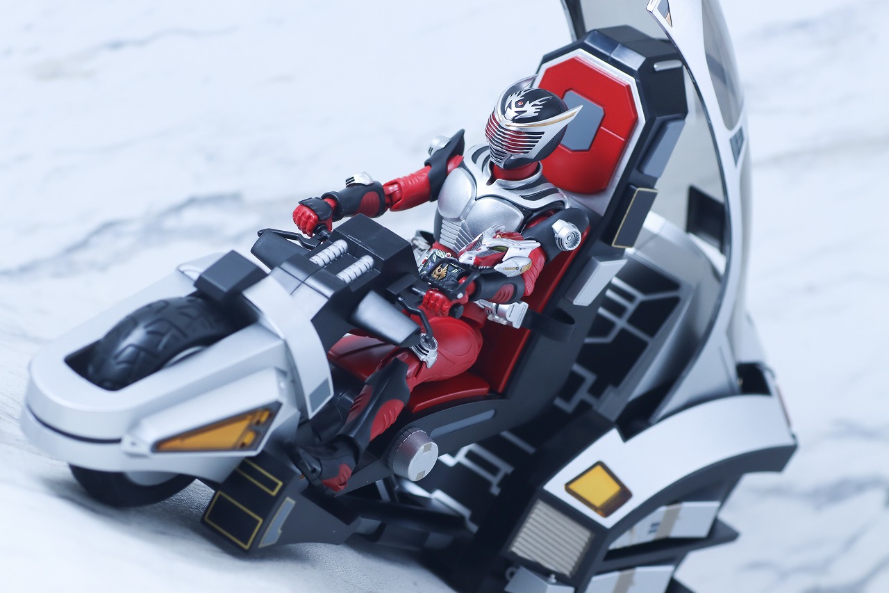S.H.フィギュアーツ 真骨彫製法 仮面ライダー龍騎 レビュー アクション ライドシューター