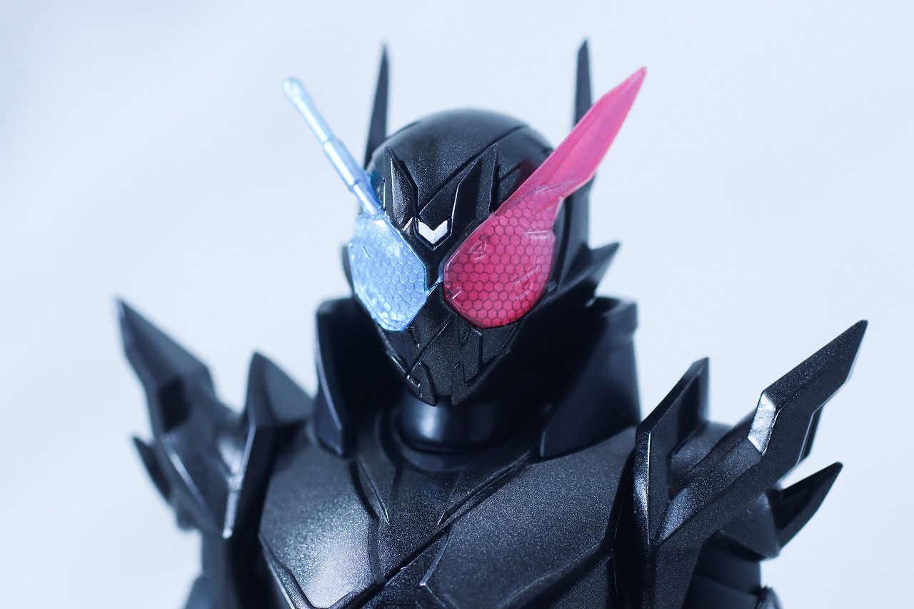 S.H.フィギュアーツ 仮面ライダービルド ラビットタンクハザードフォーム 平成ジェネレーション エディション レビュー 本体