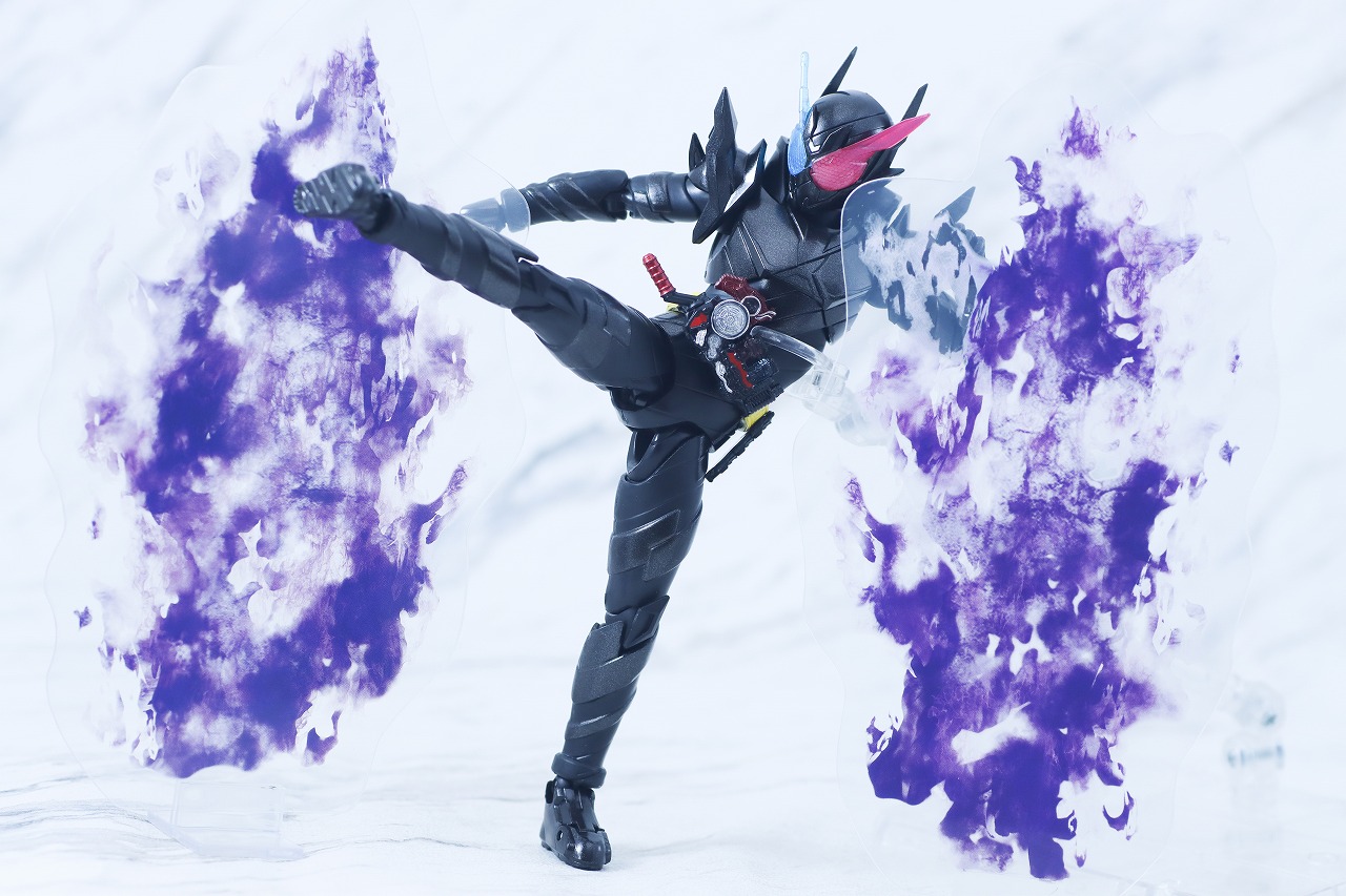 S.H.フィギュアーツ 仮面ライダービルド ラビットタンクハザードフォーム 平成ジェネレーション エディション レビュー アクション