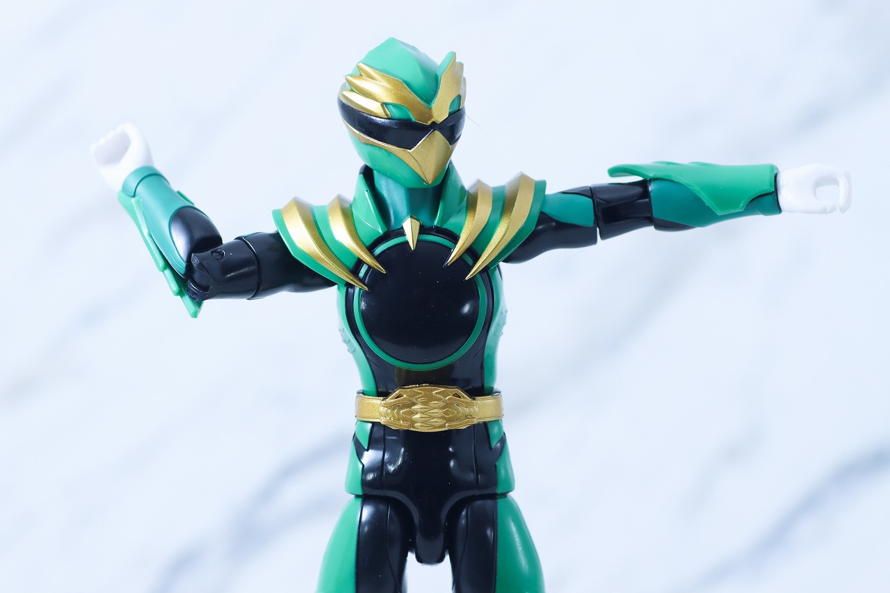アクションヒーロー ゴジュウイーグル レビュー 可動範囲