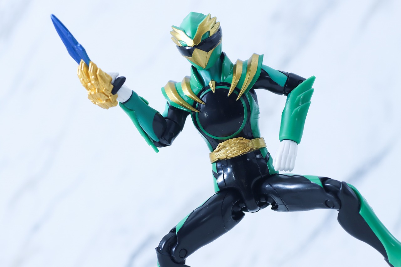 アクションヒーロー ゴジュウイーグル レビュー アクション