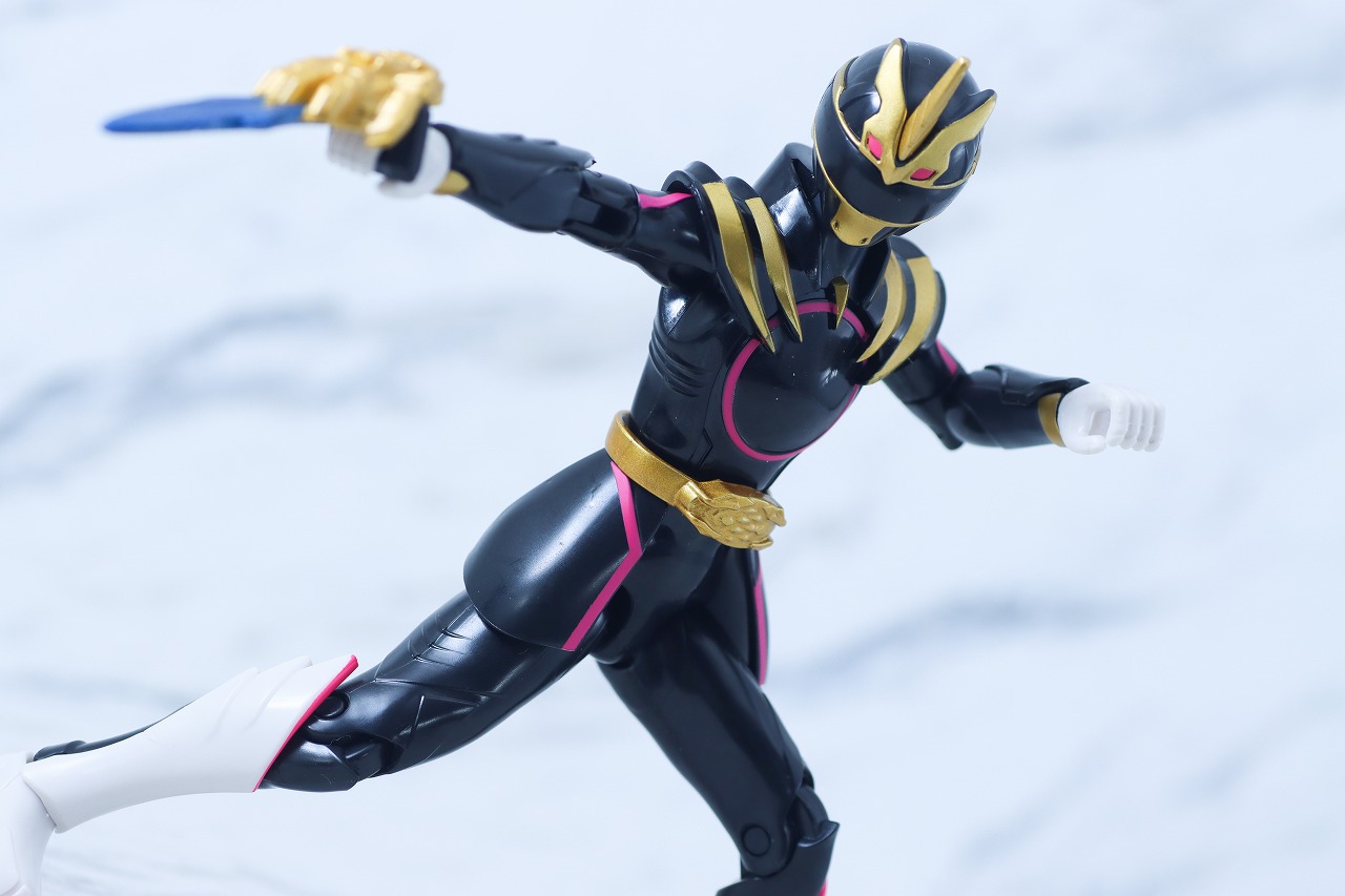 アクションヒーロー ゴジュウユニコーン レビュー アクション
