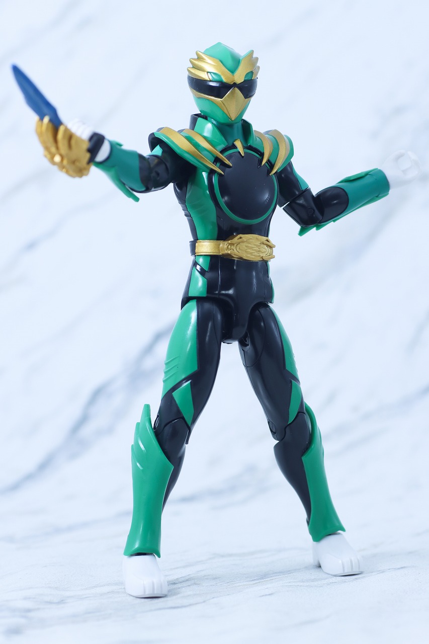 アクションヒーロー ゴジュウイーグル レビュー 本体