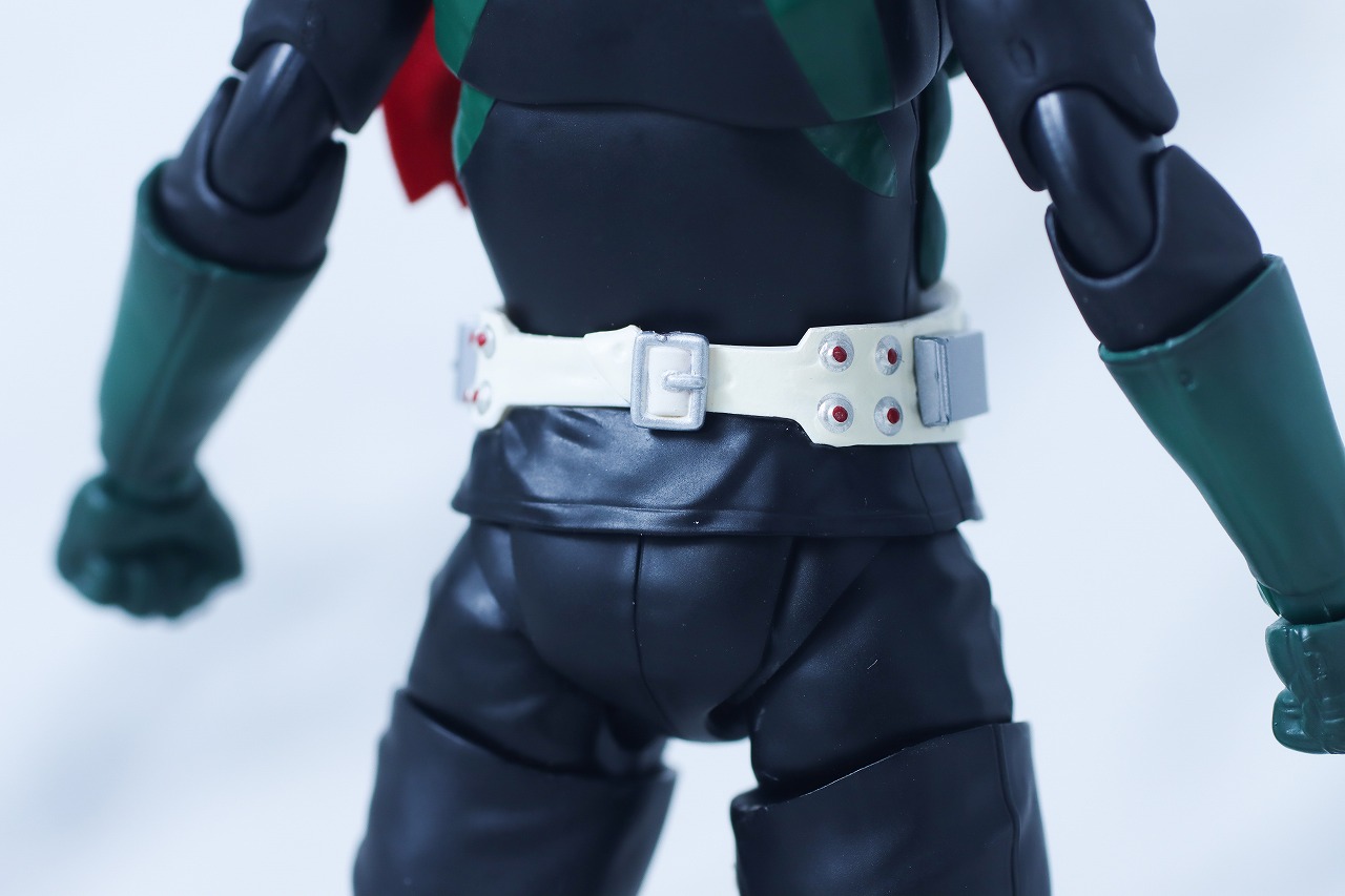 S.H.フィギュアーツ 真骨彫製法　仮面ライダー1号（桜島 Ver.） 栄光の昭和ライダーエディション　レビュー　本体