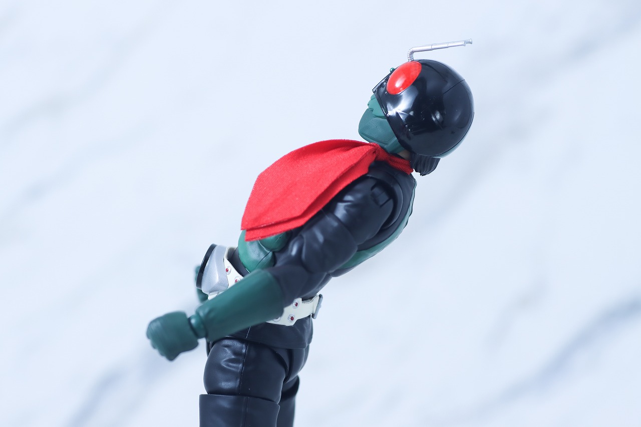 S.H.フィギュアーツ 真骨彫製法　仮面ライダー1号（桜島 Ver.） 栄光の昭和ライダーエディション　レビュー　可動範囲