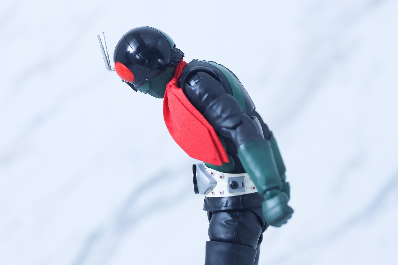 S.H.フィギュアーツ 真骨彫製法　仮面ライダー1号（桜島 Ver.） 栄光の昭和ライダーエディション　レビュー　可動範囲