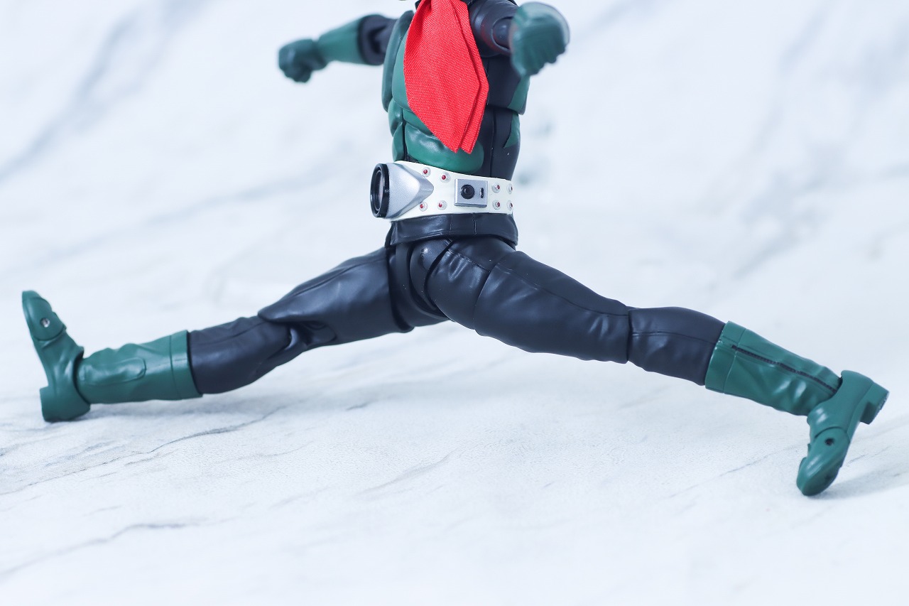 S.H.フィギュアーツ 真骨彫製法　仮面ライダー1号（桜島 Ver.） 栄光の昭和ライダーエディション　レビュー　可動範囲