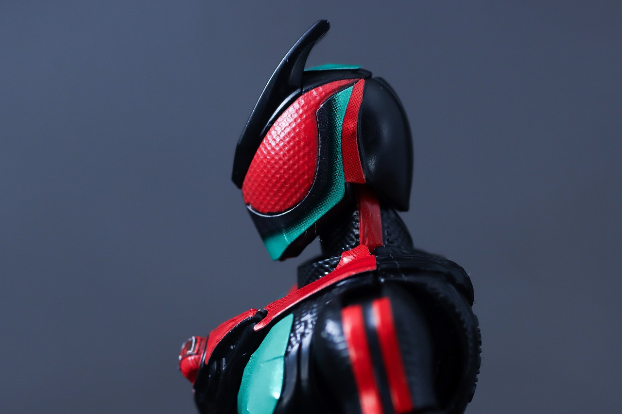 装動　仮面ライダーゼッツ フィジカムインパクト　本体