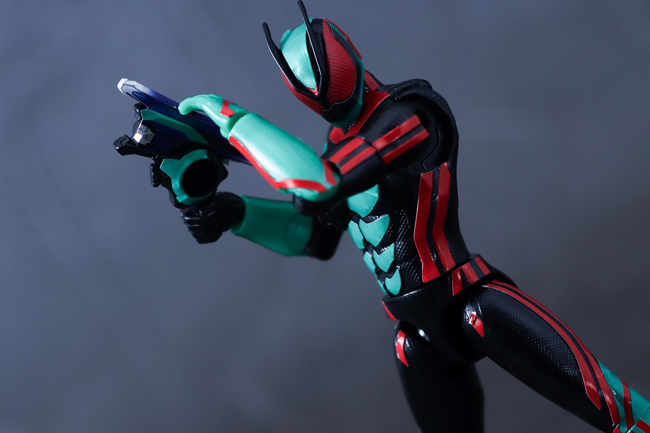 装動　仮面ライダーゼッツ フィジカムインパクト&コードゼロイダー　レビュー　アクション