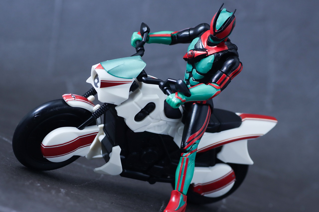 装動　仮面ライダーゼッツ フィジカムインパクト&コードゼロイダー　レビュー　アクション