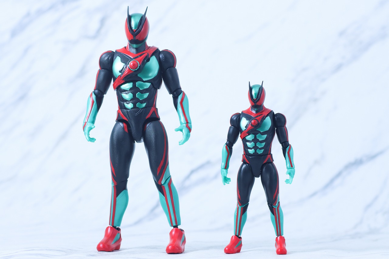 仮面ライダーアクションフィギュア カプセムチェンジコレクション 仮面ライダーゼッツ フィジカムセット レビュー 本体 比較
