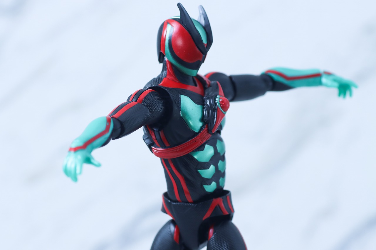仮面ライダーアクションフィギュア 仮面ライダーゼッツ フィジカムインパクト レビュー 可動範囲