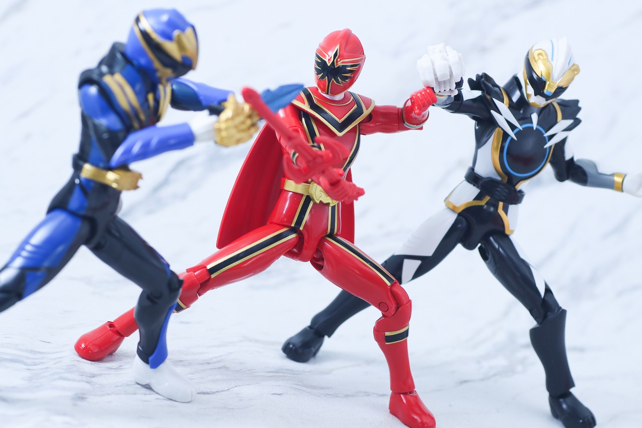 アクションヒーロー マジレッド レビュー アクション ゴジュウレオン ゴジュウポーラー