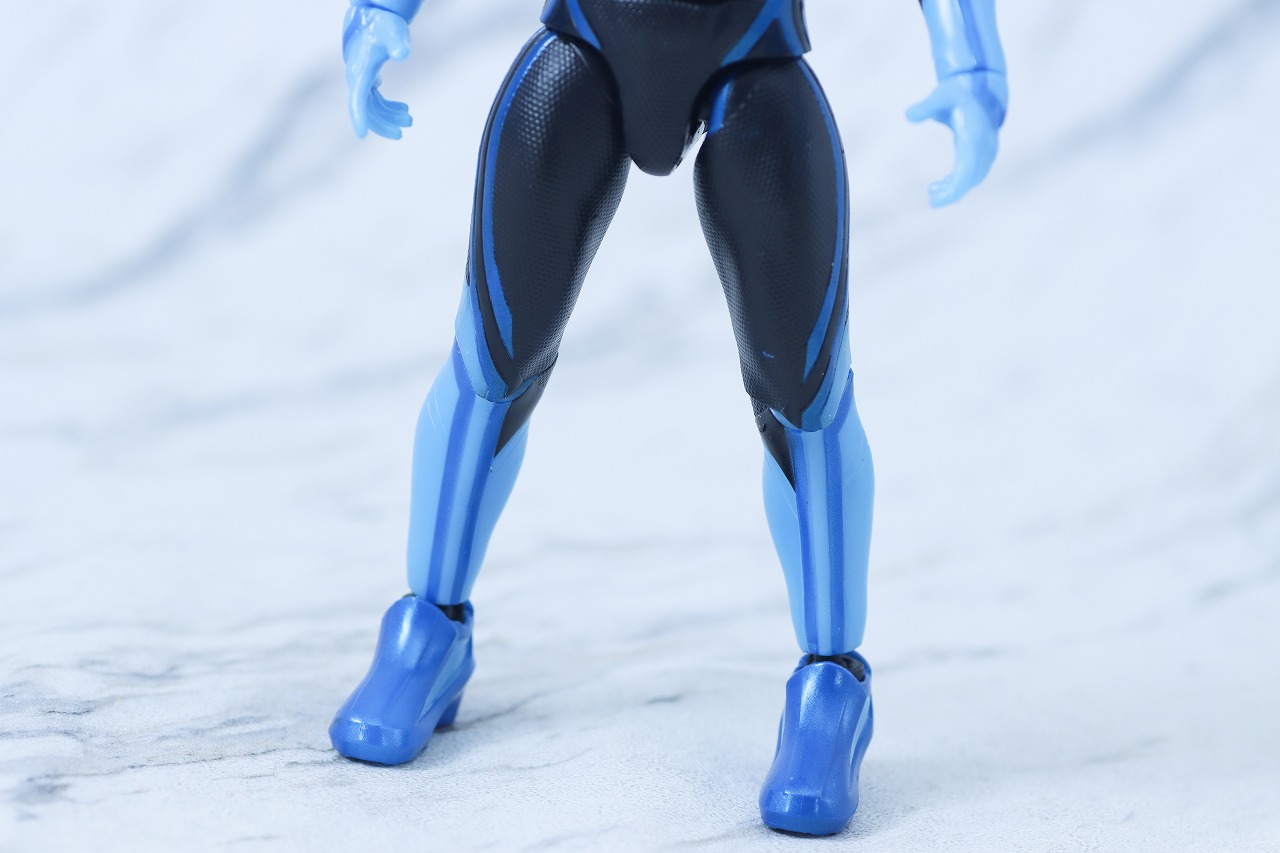 仮面ライダーアクションフィギュア　仮面ライダーゼッツ テクノロムストリーム　レビュー　本体