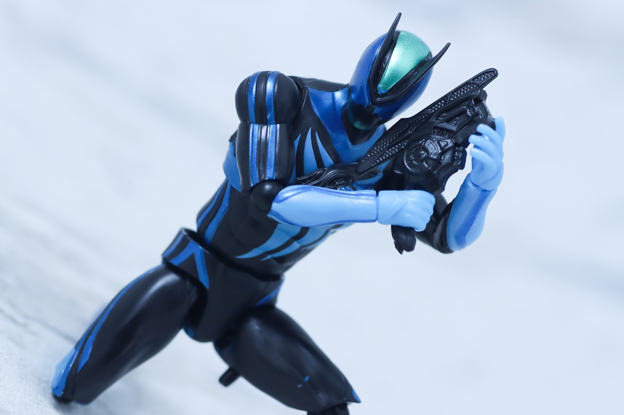 仮面ライダーアクションフィギュア カプセムチェンジコレクション　仮面ライダーゼッツ テクノロムセット　レビュー　アクション