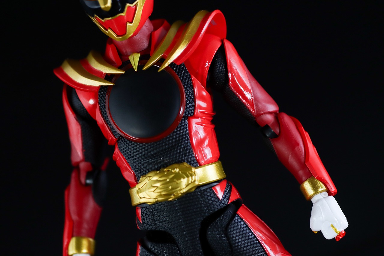 S.H.フィギュアーツ ゴジュウルフ レビュー 本体