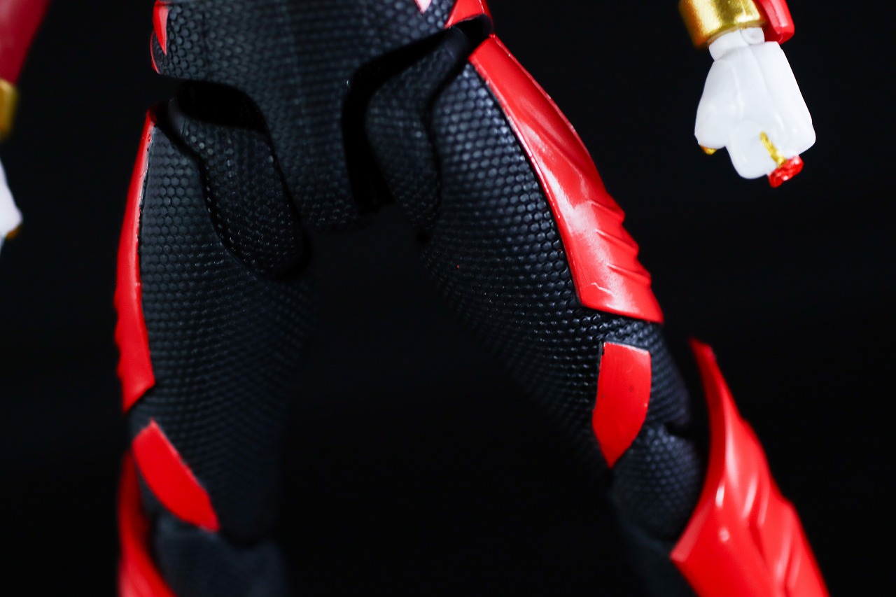 S.H.フィギュアーツ ゴジュウルフ レビュー 本体