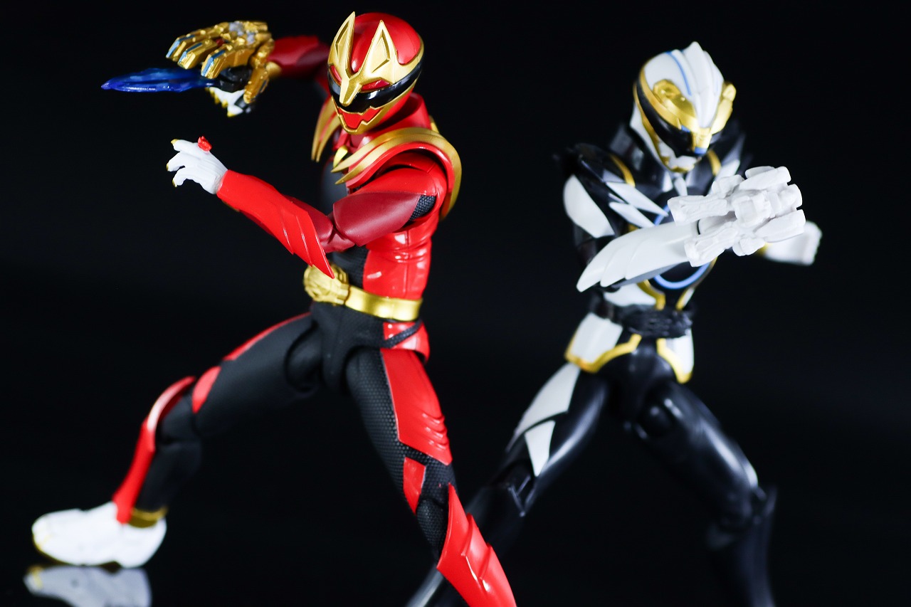 S.H.フィギュアーツ ゴジュウルフ レビュー アクション アクションヒーロー ゴジュウポーラー