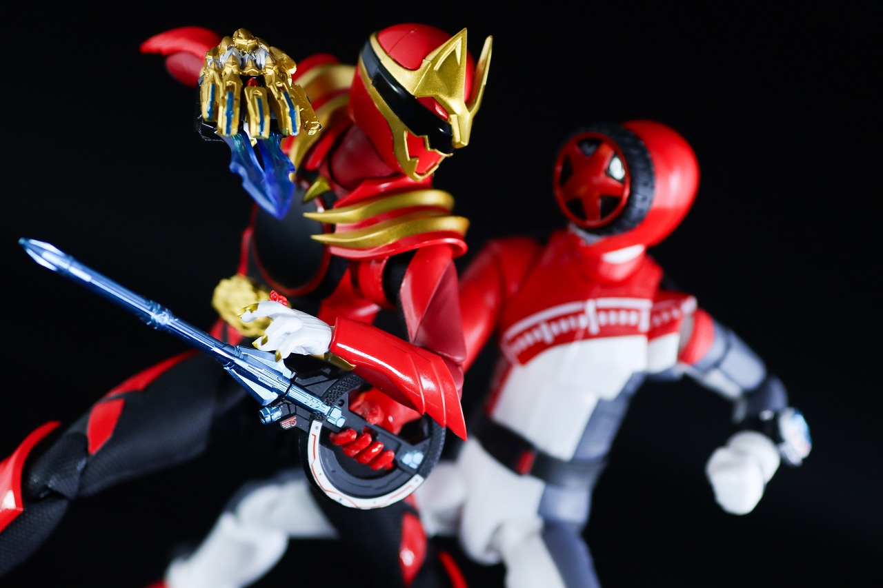 S.H.フィギュアーツ ゴジュウルフ レビュー アクション ブンレッド