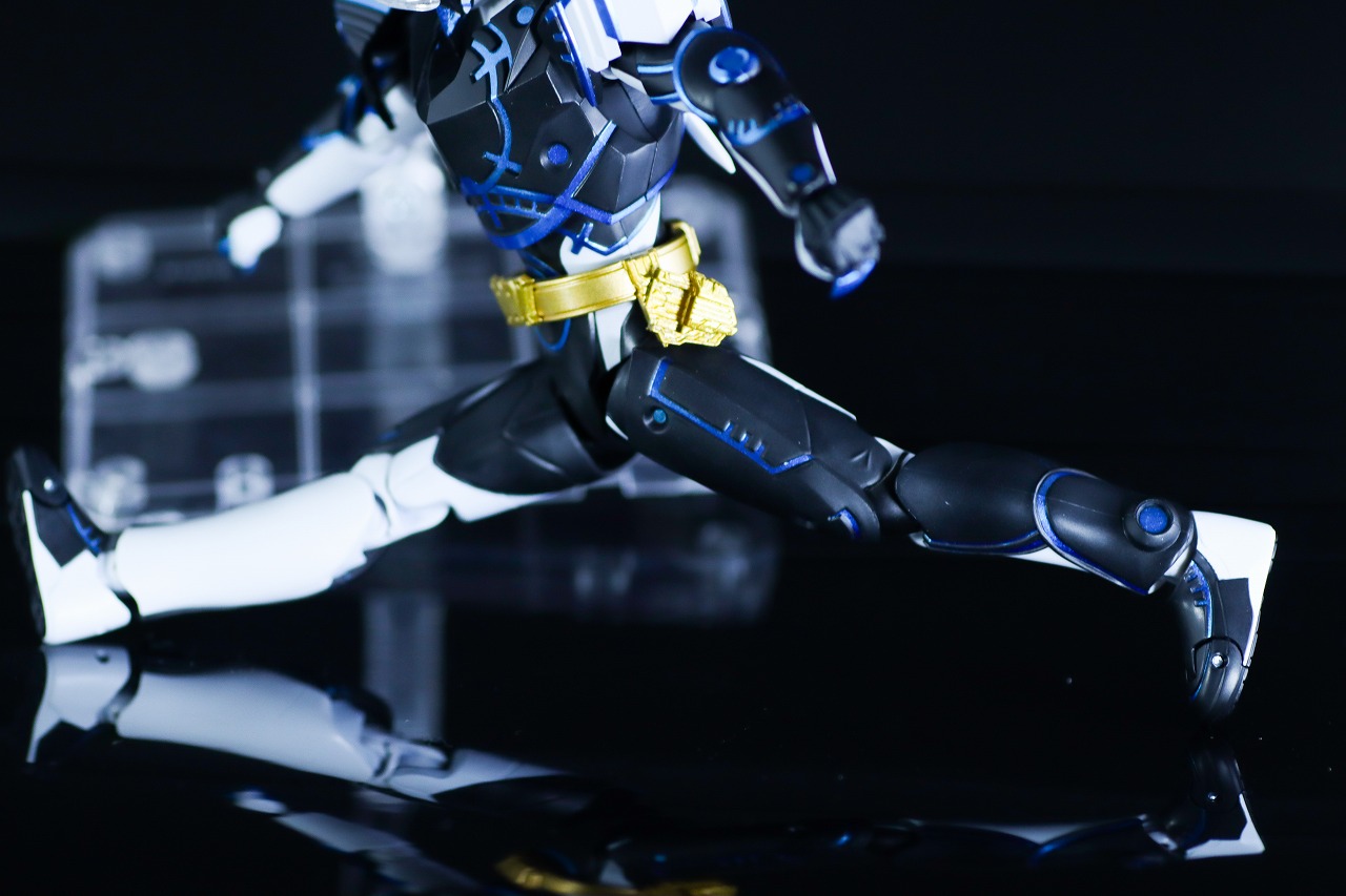 S.H.フィギュアーツ 仮面ライダーデュランダル オーシャンヒストリー レビュー 可動範囲