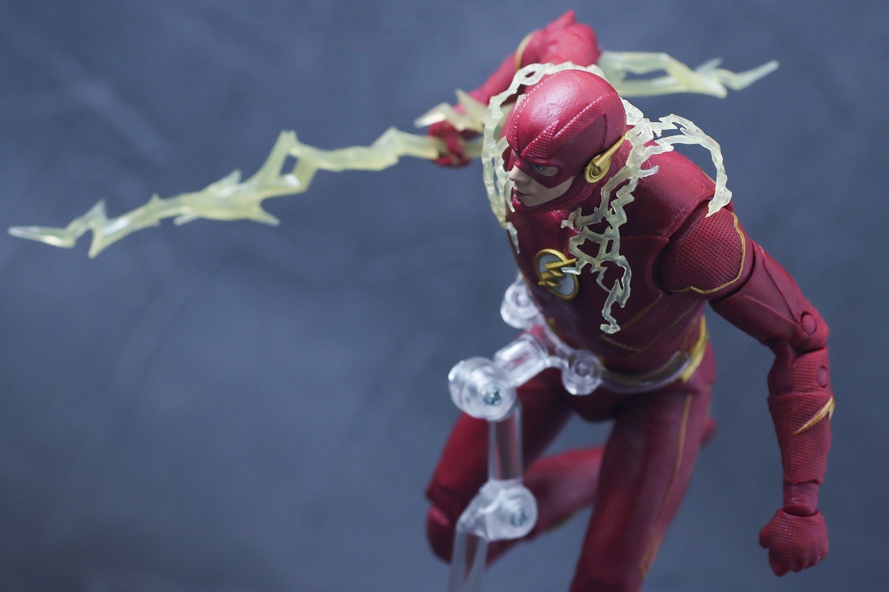 DCマルチバース フラッシュ(『ザ・フラッシュ』シーズン7) レビュー アクション