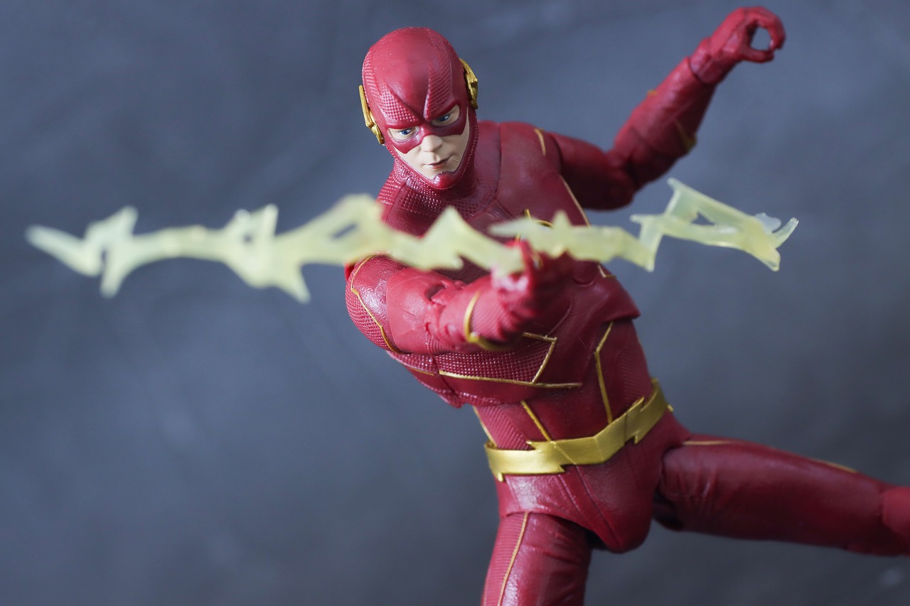 DCマルチバース フラッシュ(『ザ・フラッシュ』シーズン7) レビュー アクション
