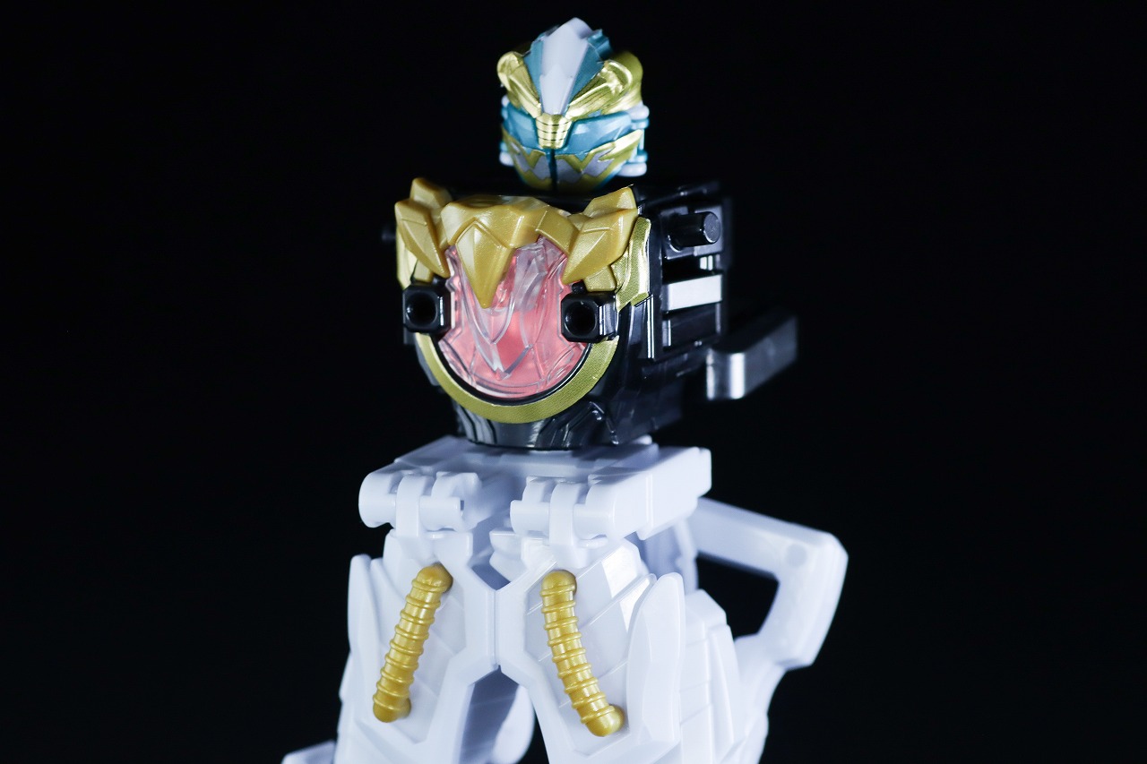 ミニプラ テガソードホワイトバーン レビュー 合体