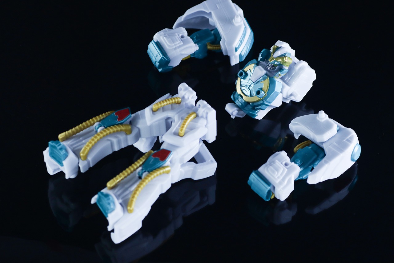 ミニプラ テガソードホワイトバーン レビュー 合体