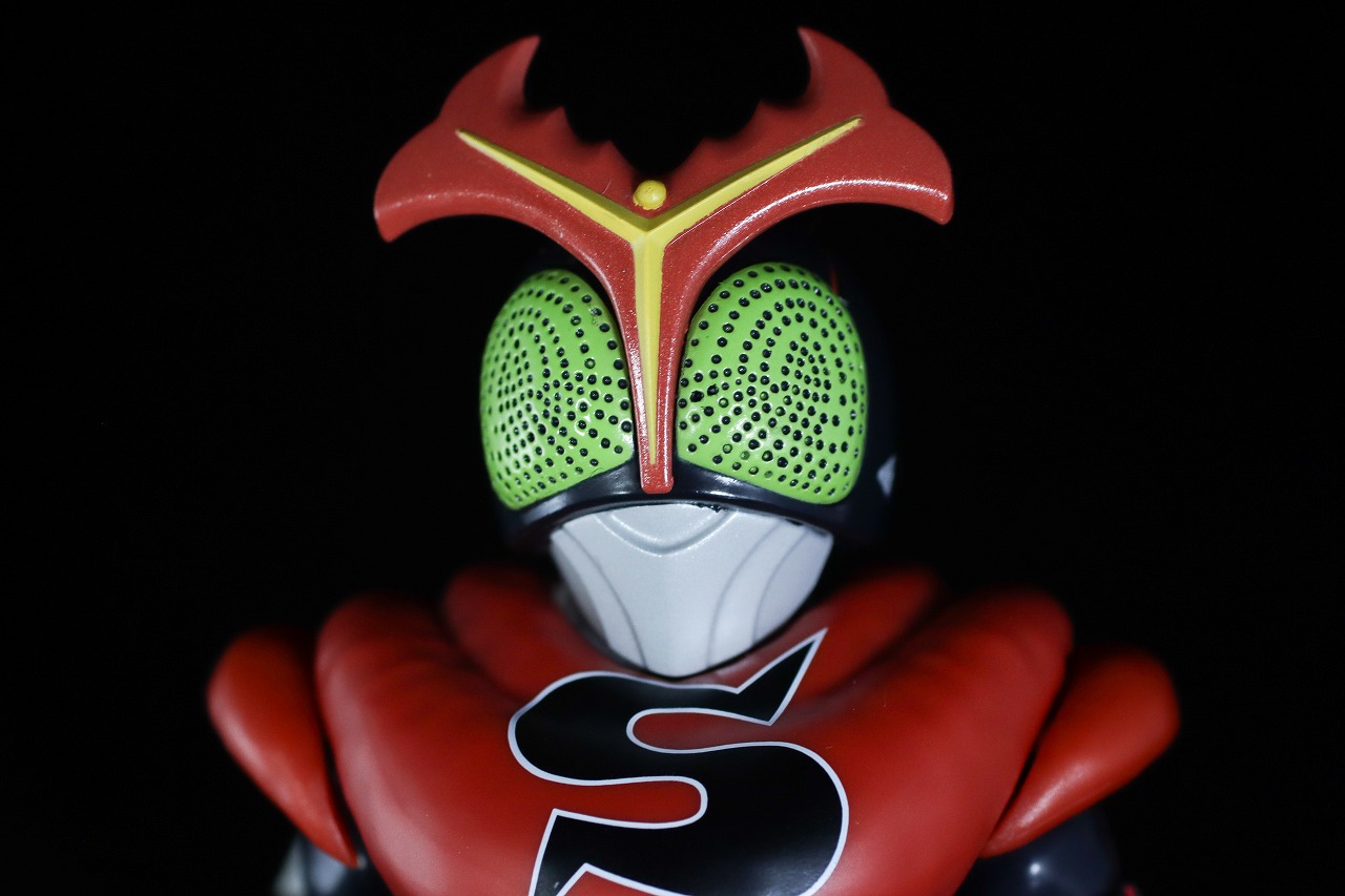 S.H.フィギュアーツ 真骨彫製法　仮面ライダーストロンガー　レビュー　本体