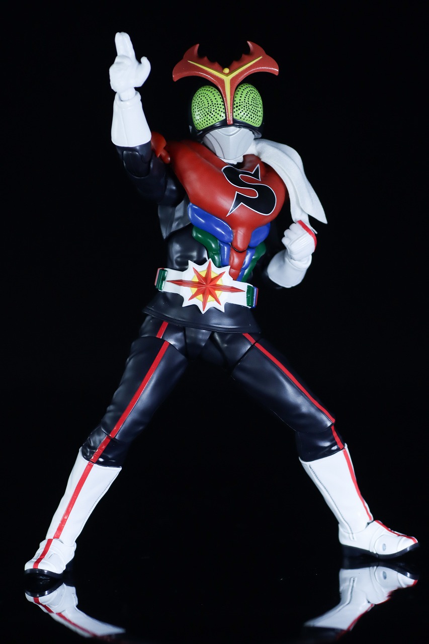 S.H.フィギュアーツ 真骨彫製法　仮面ライダーストロンガー　レビュー　本体