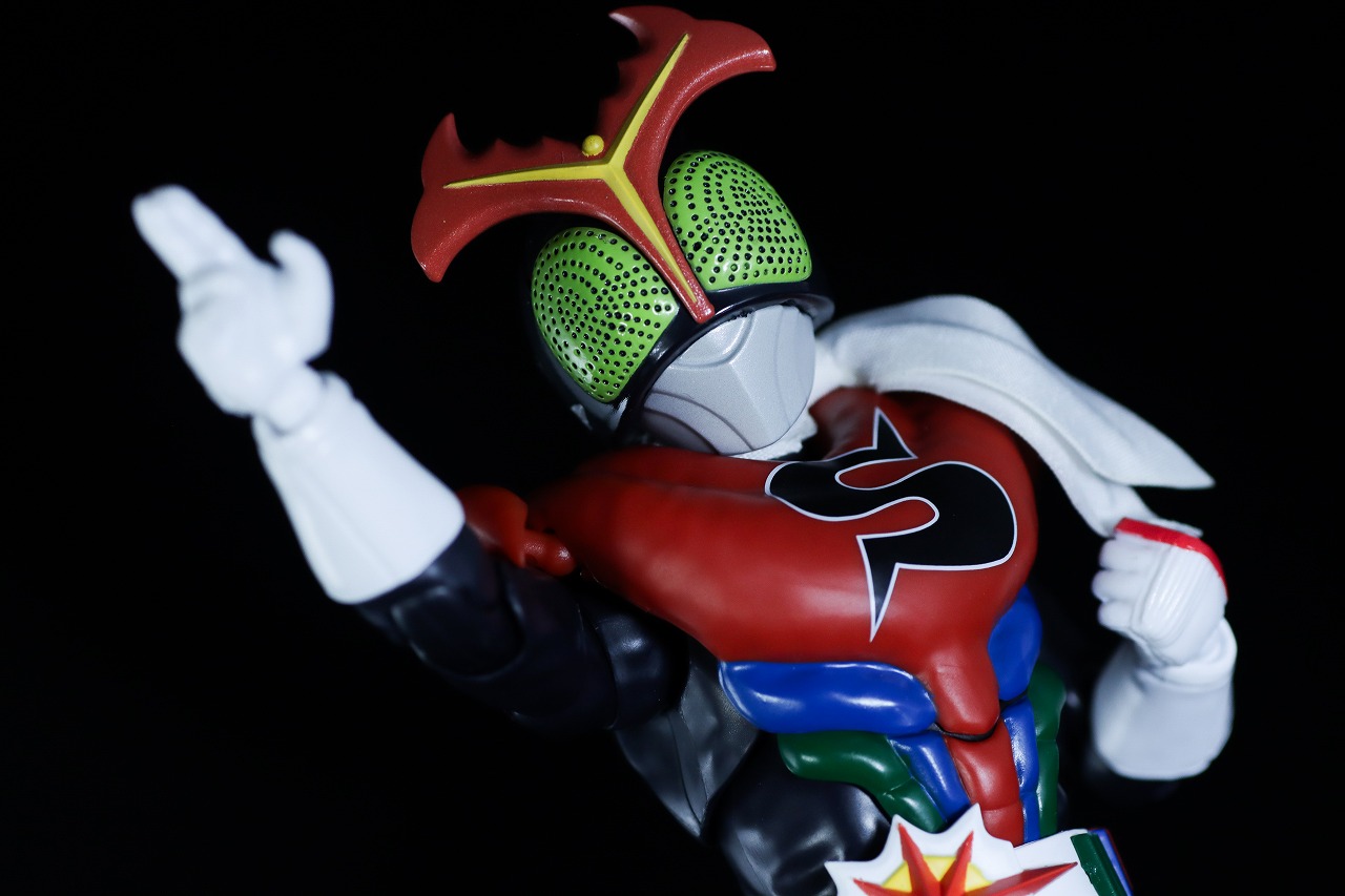 S.H.フィギュアーツ 真骨彫製法　仮面ライダーストロンガー　レビュー　アクション
