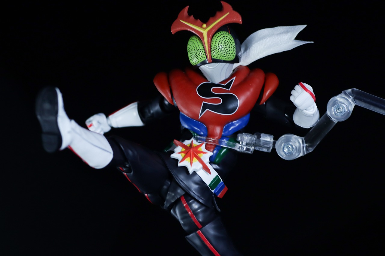 S.H.フィギュアーツ 真骨彫製法　仮面ライダーストロンガー　レビュー　アクション