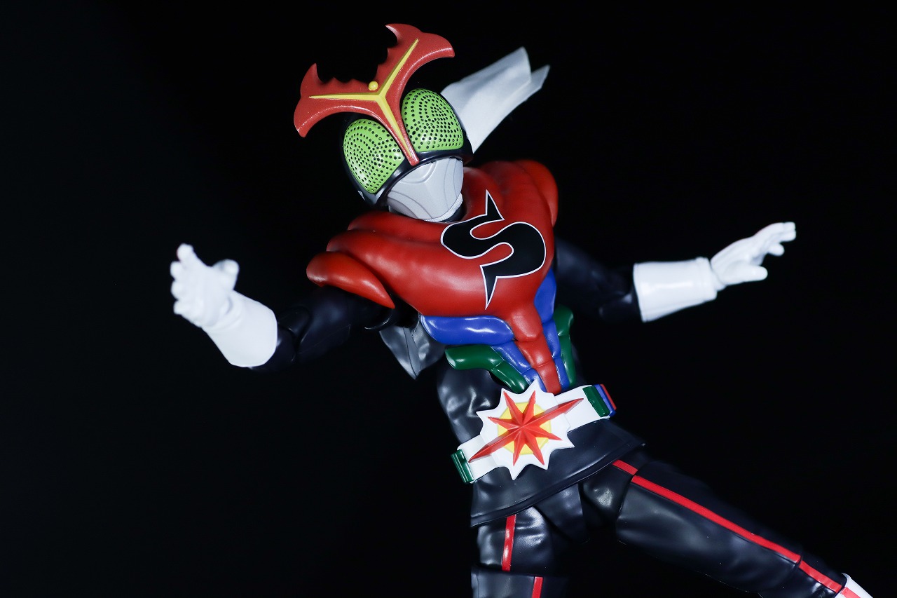 S.H.フィギュアーツ 真骨彫製法　仮面ライダーストロンガー　レビュー　アクション