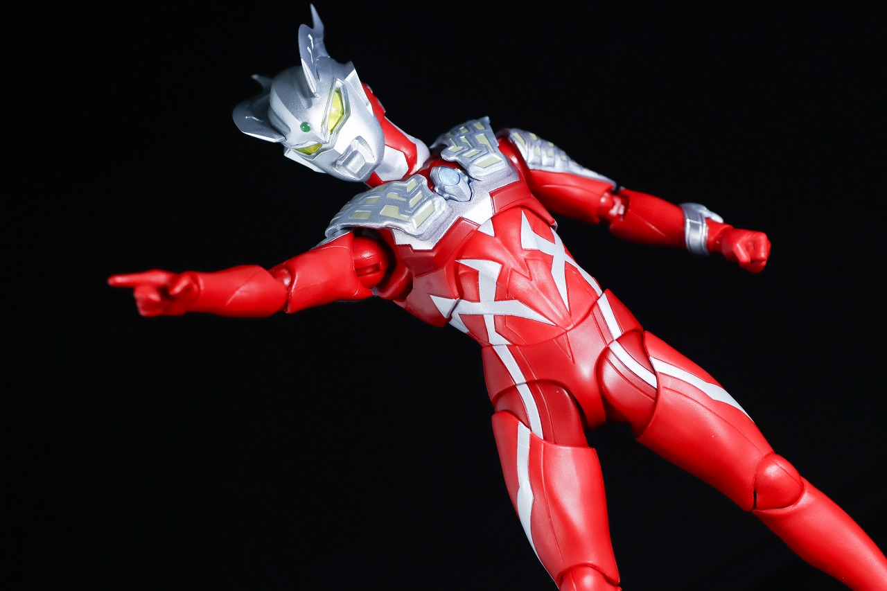 S.H.フィギュアーツ　ウルトラマンゼロ ワイルドバースト　レビュー