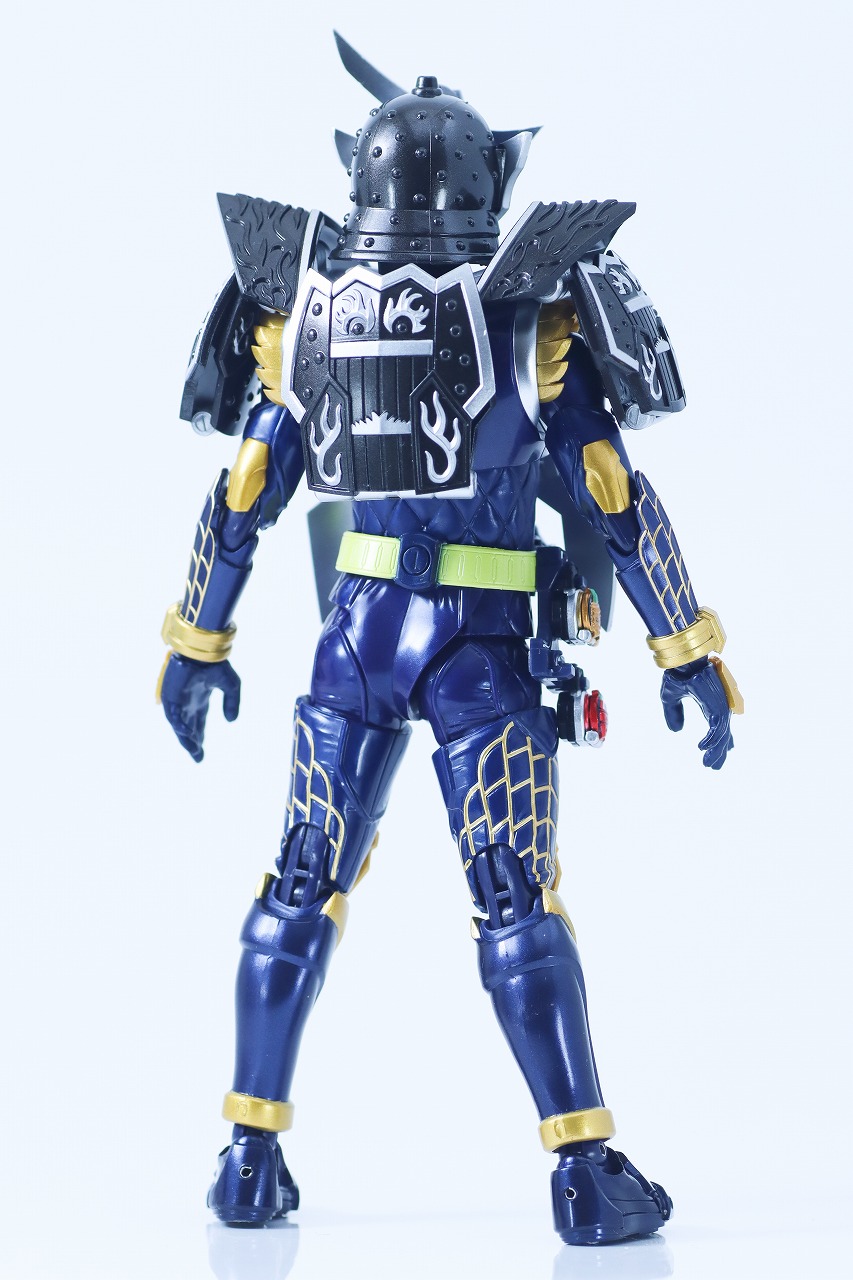 S.H.フィギュアーツ 真骨彫製法　仮面ライダー鎧武 ジンバーレモンアームズ　レビュー　本体