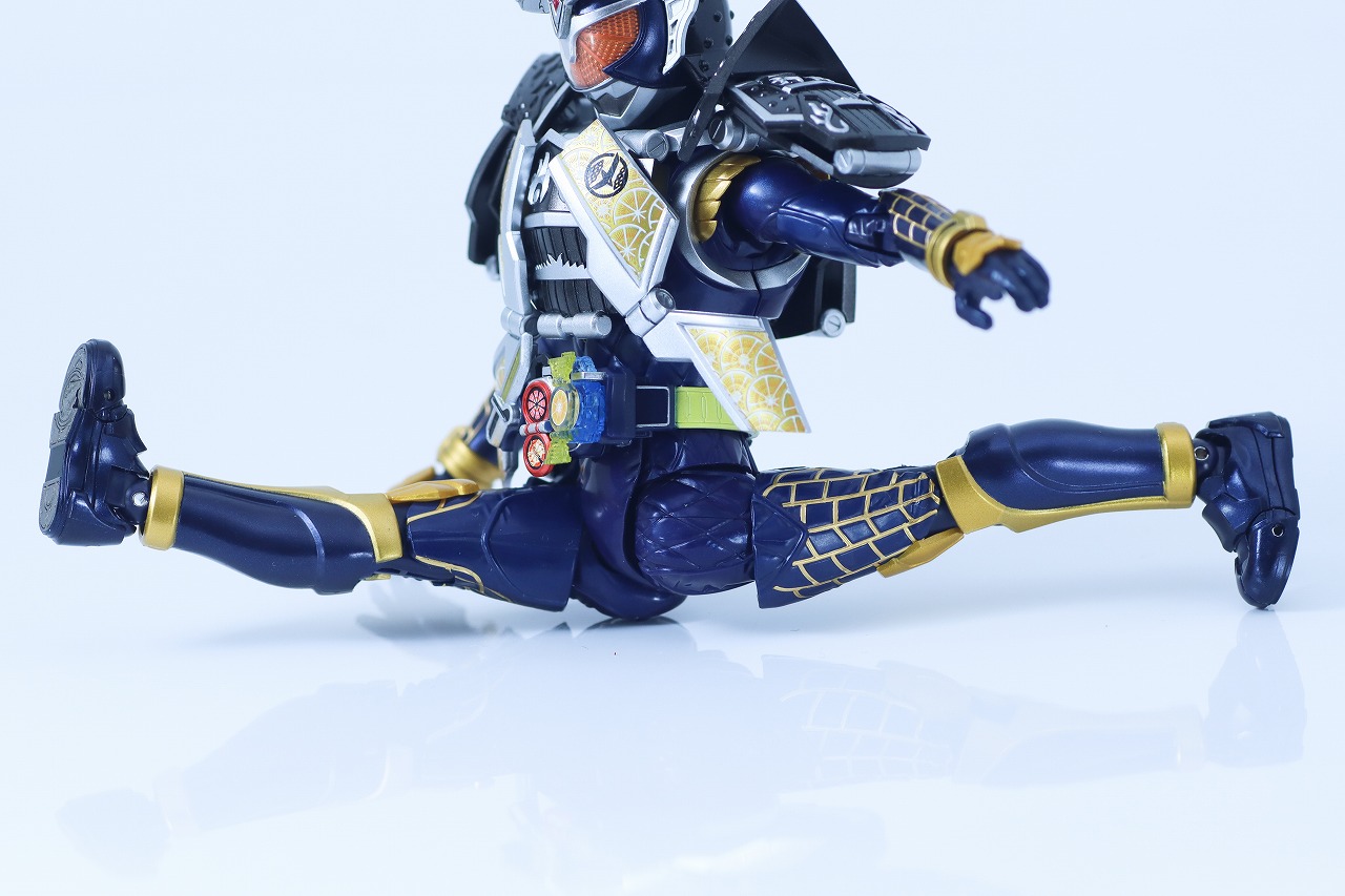 S.H.フィギュアーツ 真骨彫製法　仮面ライダー鎧武 ジンバーレモンアームズ　レビュー　可動範囲