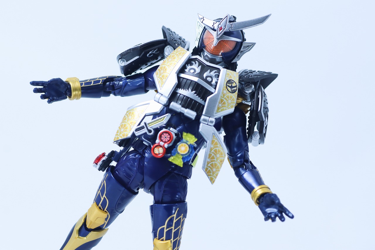 S.H.フィギュアーツ 真骨彫製法　仮面ライダー鎧武 ジンバーレモンアームズ　レビュー　アクション