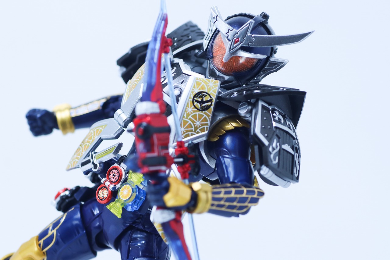 S.H.フィギュアーツ 真骨彫製法 仮面ライダー鎧武 ジンバーレモンアームズ レビュー