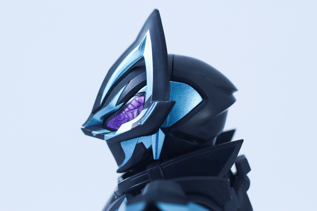 S.H.フィギュアーツ 仮面ライダーXギーツ クロスギーツ レビュー 本体