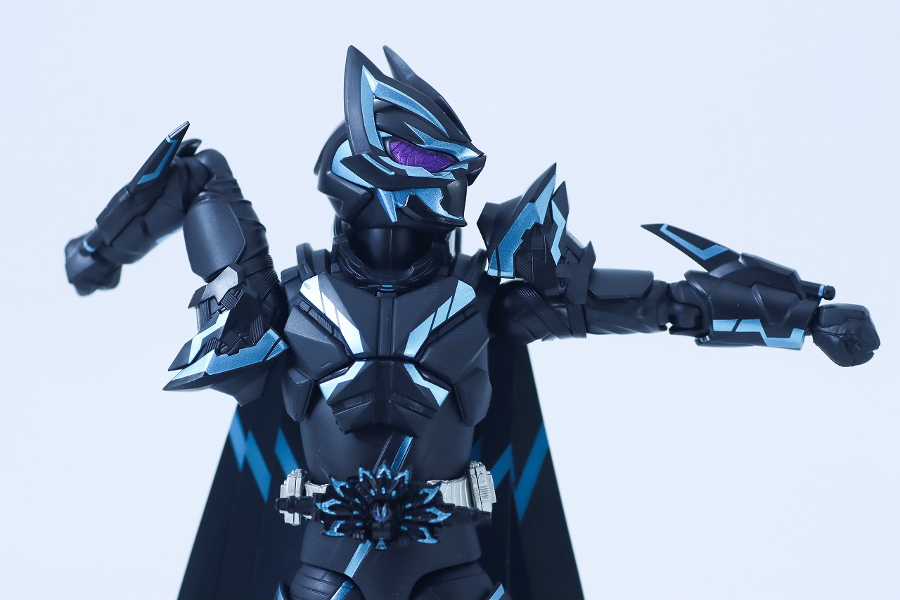 S.H.フィギュアーツ 仮面ライダーXギーツ クロスギーツ レビュー 可動範囲