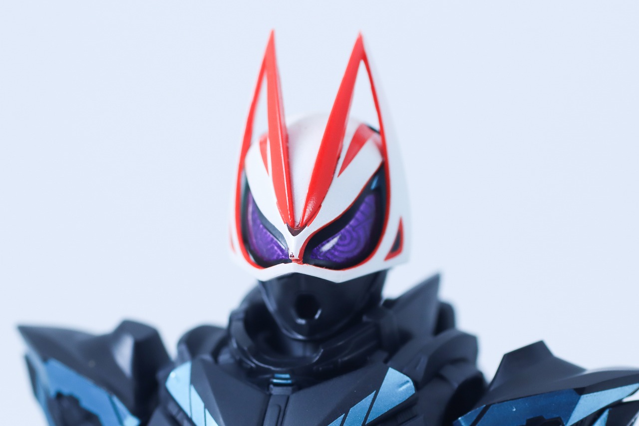 S.H.フィギュアーツ 仮面ライダーXギーツ クロスギーツ レビュー 比較 仮面ライダーギーツ マグナムブーストフォーム