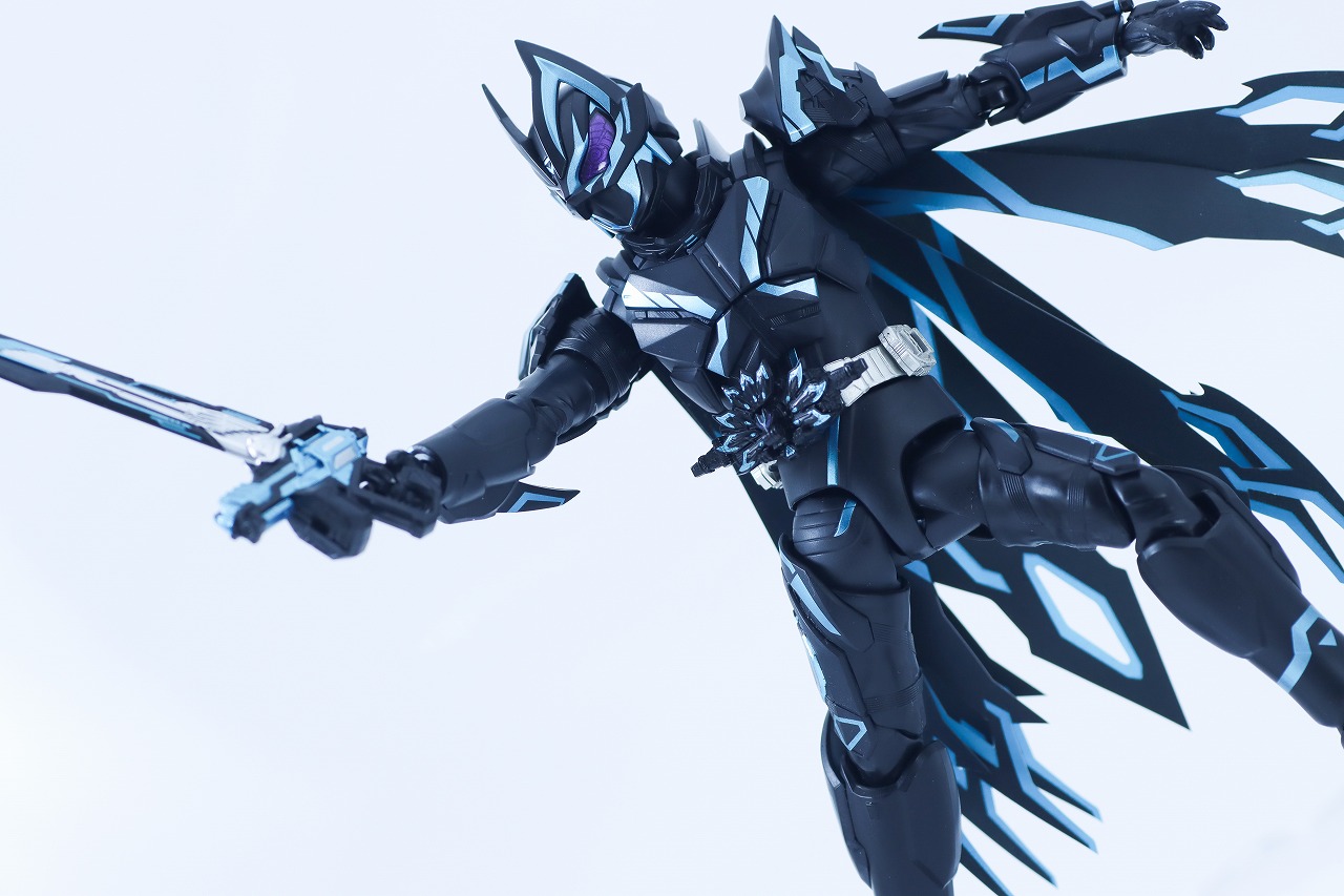 S.H.フィギュアーツ 仮面ライダーXギーツ クロスギーツ レビュー アクション