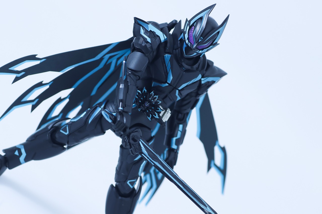 S.H.フィギュアーツ 仮面ライダーXギーツ クロスギーツ レビュー アクション