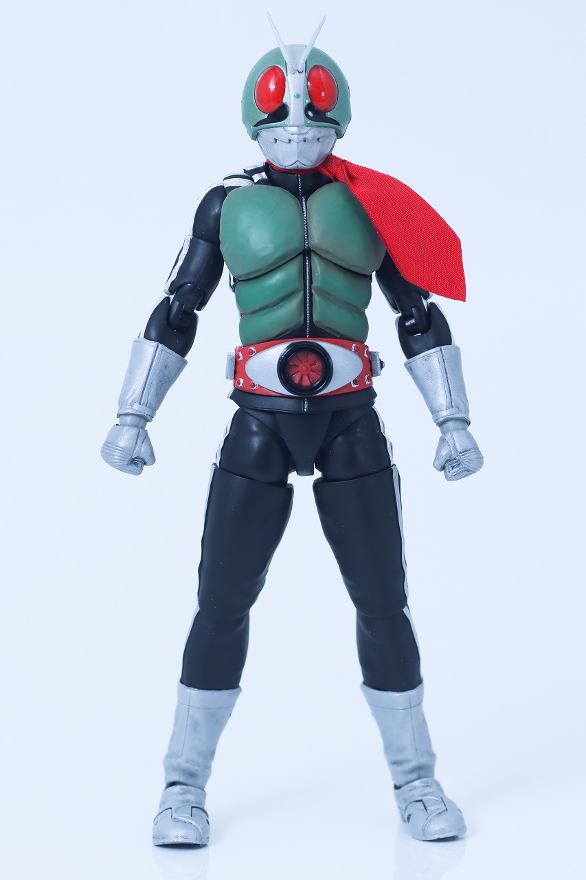 S.H.フィギュアーツ 真骨彫製法 仮面ライダー新1号 栄光の昭和ライダーエディション レビュー 本体