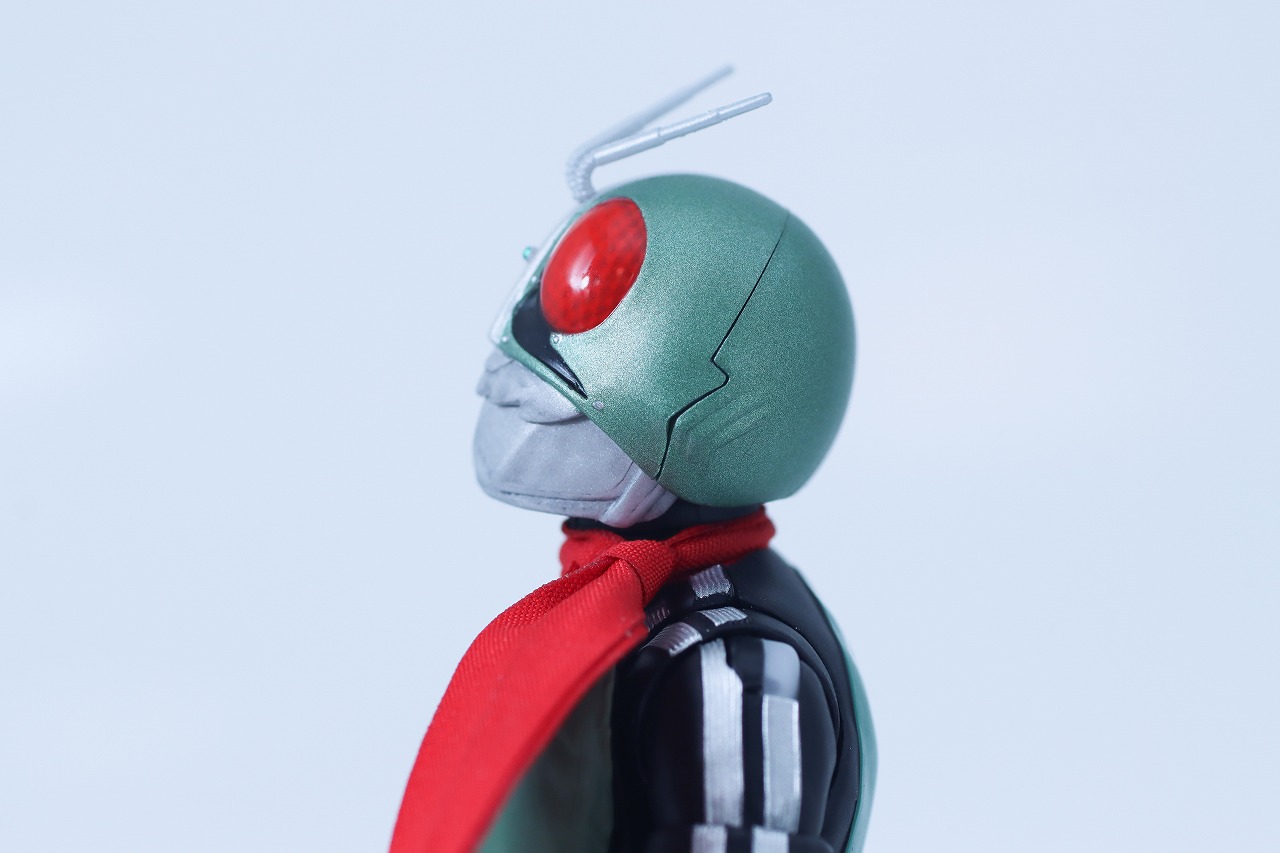 S.H.フィギュアーツ 真骨彫製法 仮面ライダー新1号 栄光の昭和ライダーエディション レビュー 可動範囲