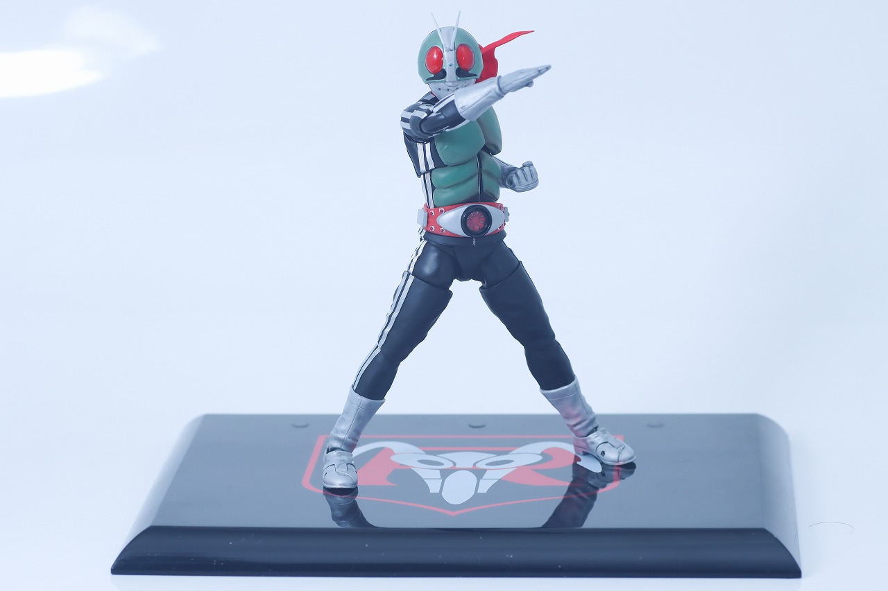 S.H.フィギュアーツ 真骨彫製法 仮面ライダー新1号 栄光の昭和ライダーエディション レビュー アクション