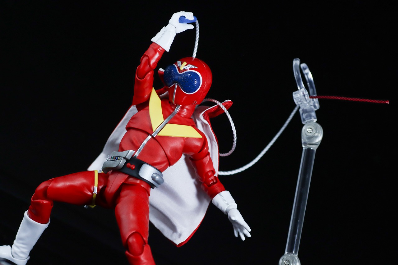 S.H.フィギュアーツ 真骨彫製法　アカレンジャー 50th Anniversary ver.　レビュー　アクション