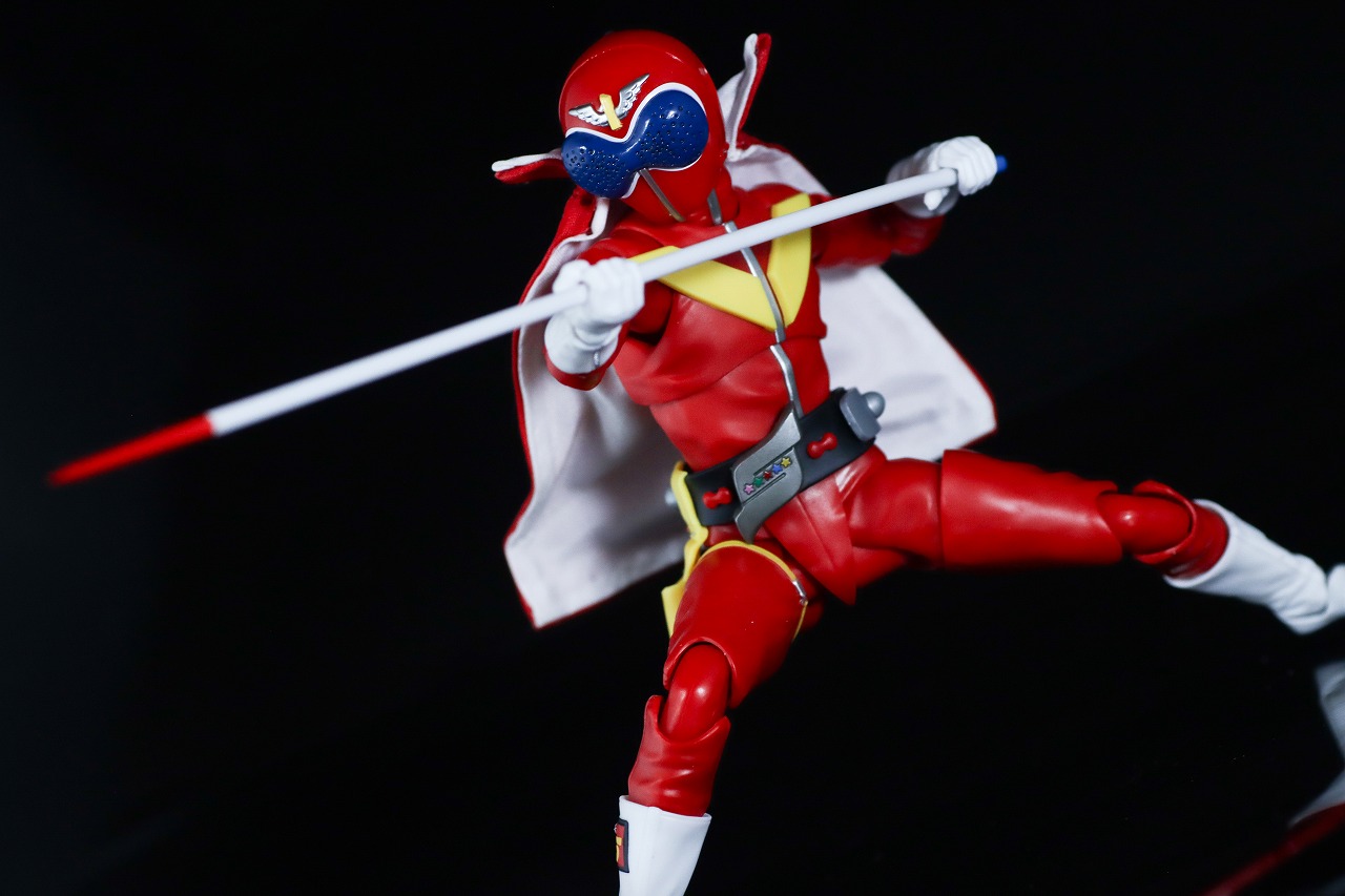 S.H.フィギュアーツ 真骨彫製法　アカレンジャー 50th Anniversary ver.　レビュー　アクション