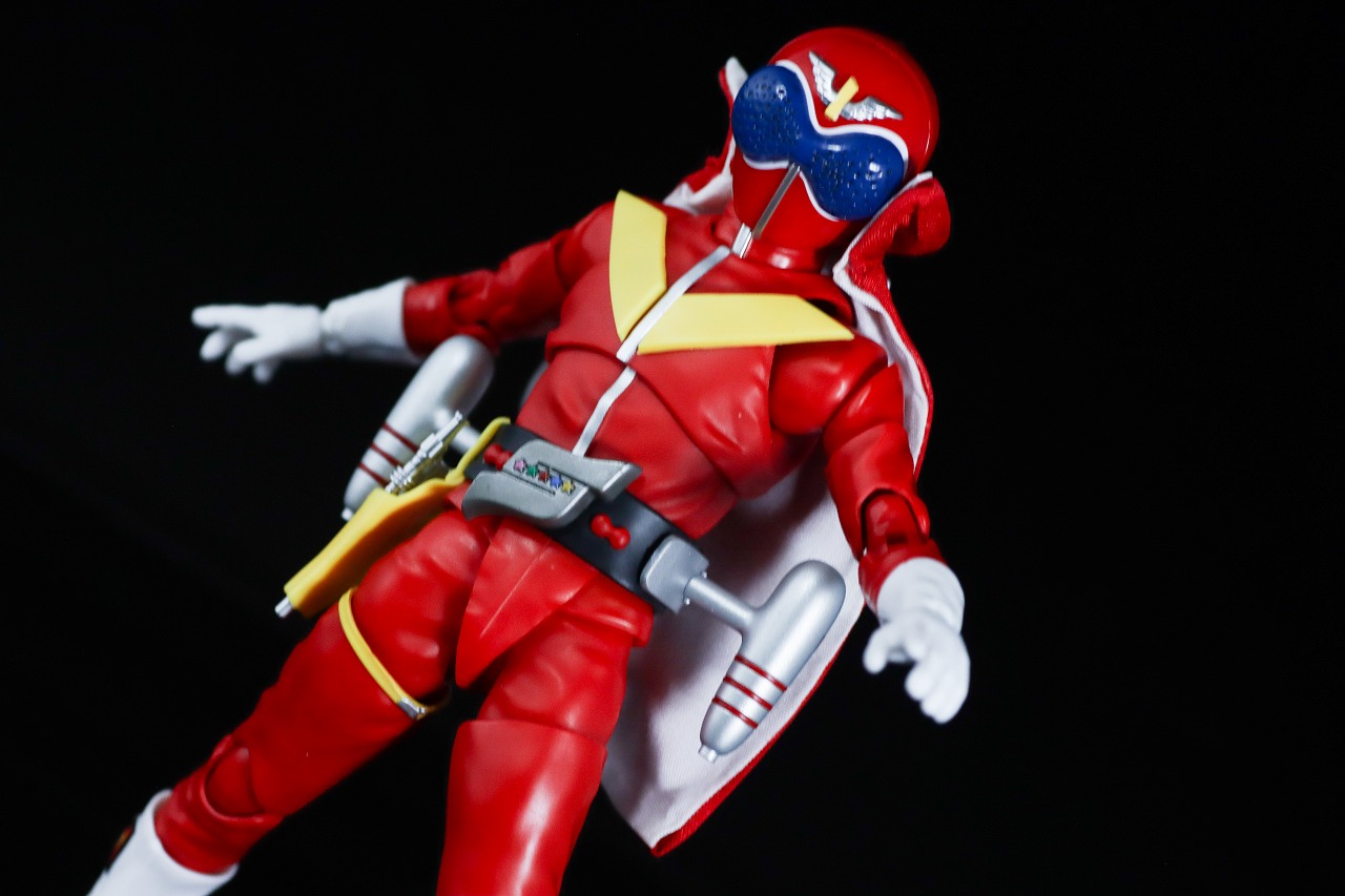 S.H.フィギュアーツ 真骨彫製法　アカレンジャー 50th Anniversary ver.　レビュー　アクション