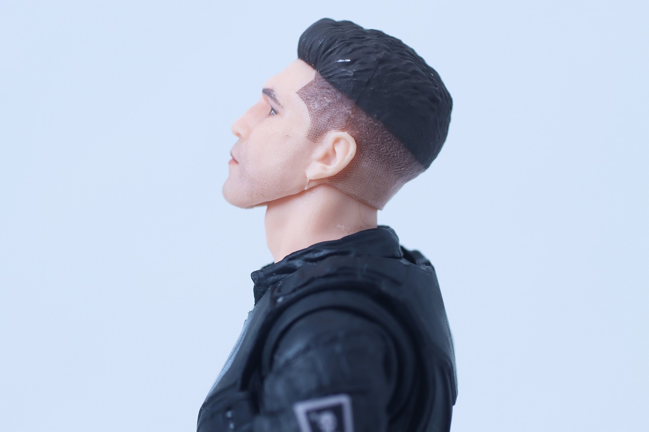 マーベルレジェンド　パニッシャー（デアデビル：ボーン・アゲイン）　レビュー　可動範囲